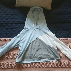 Cropped hoodie